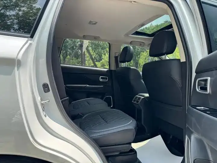 Outlander 2021 model changed to 2.0L two-wheel drive free version 5 24