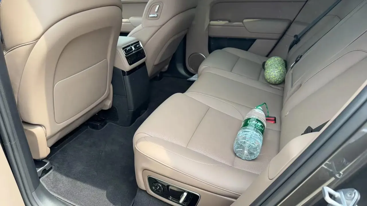 Li 2025 L7 Max Intelligent Refreshed Version Automatic Transmission 5
