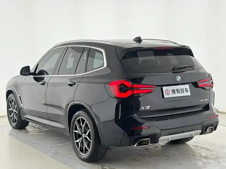 BMW X3 2022 facelift xDrive25i M sports suit 14