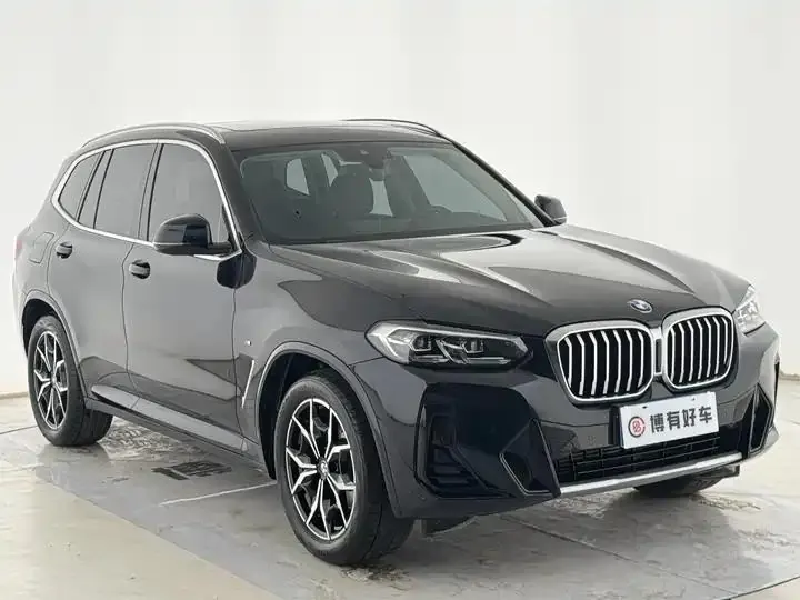 BMW X3 2022 facelift xDrive25i M sports suit 4
