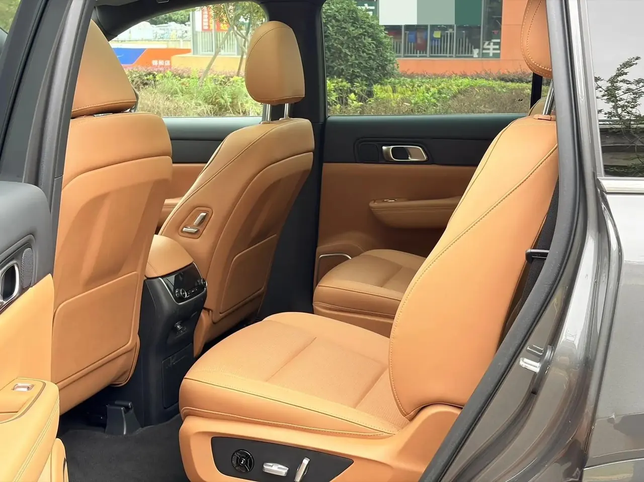 Li ONE 2021 Range-Extended 6-Seater Version 5