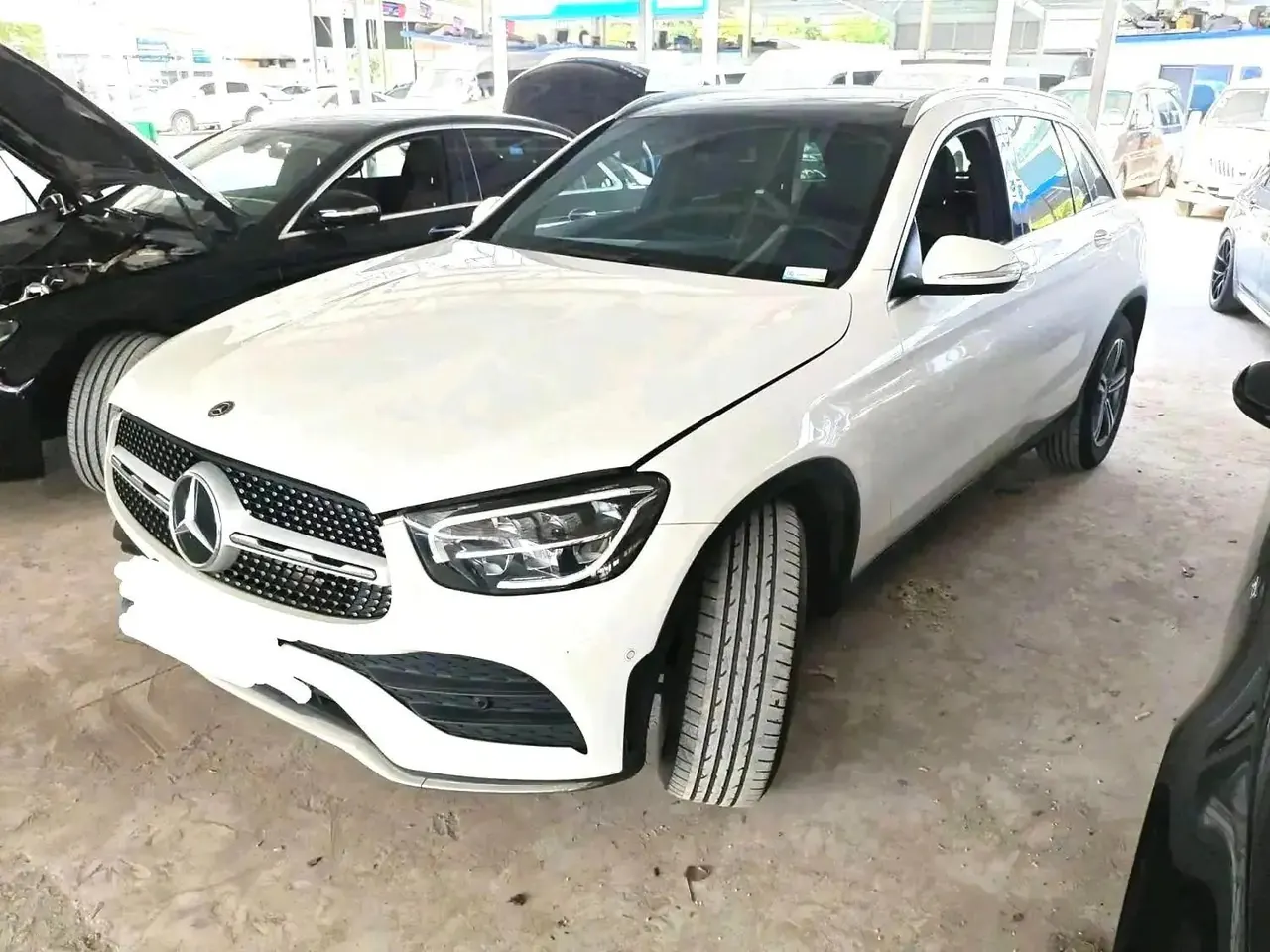 Mercedes Benz GLC 2020 model facelifted GLC 260 L 4MATIC Luxury Edition - View 1