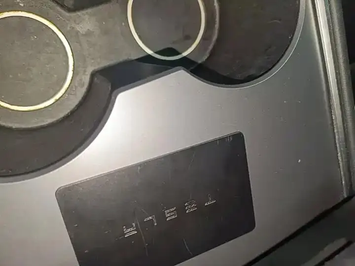 Model Y 2021 Long Life All-Wheel Drive 3D7 9