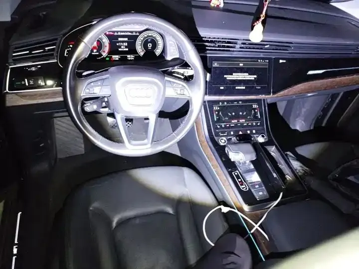 Audi Q7 2021 55 TFSI quattro S line Sport 10