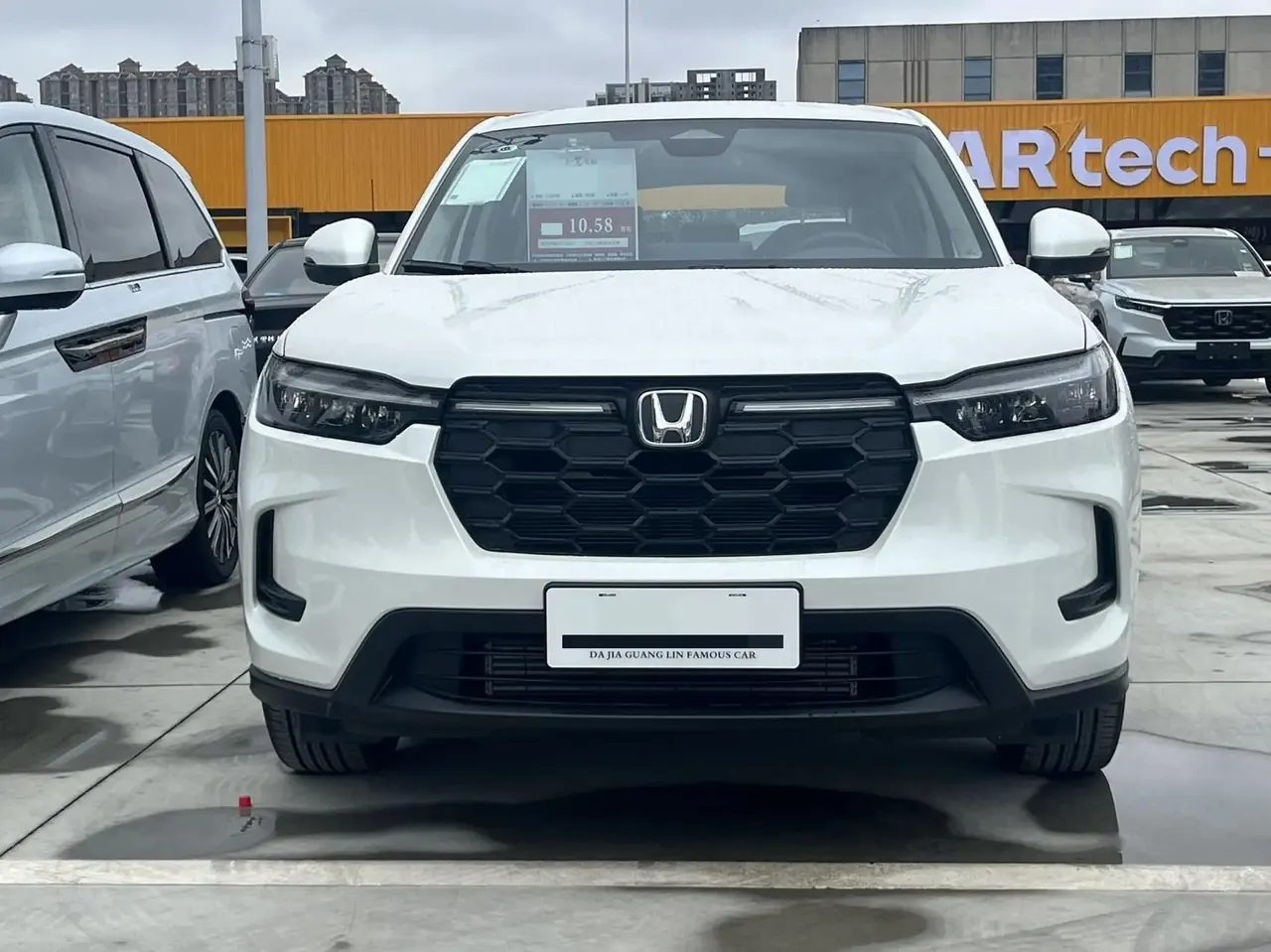 Honda 2024 HR-V 1.5T Stepless 240TURBO Jinyue Edition Automatic Gear 2
