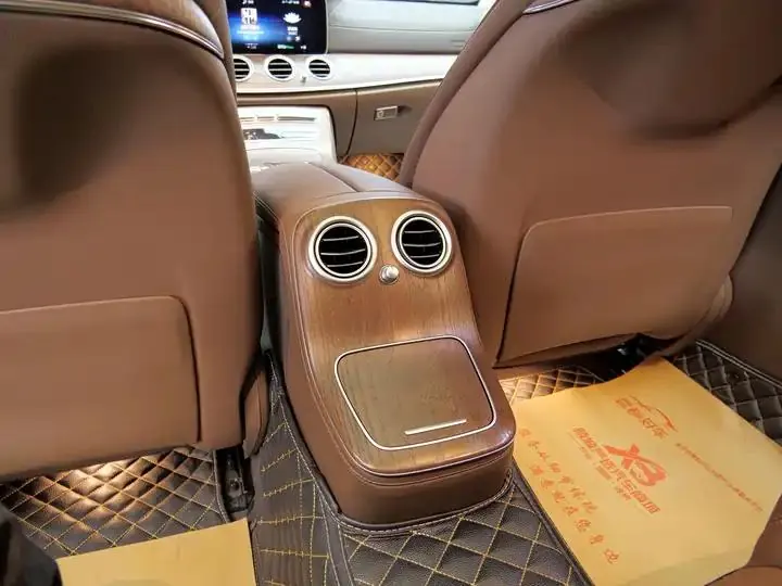Mercedes Benz E-Class 2023 E 300 L Luxury Model 14