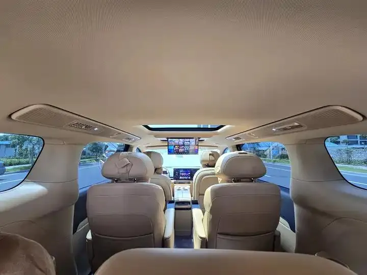 Voyah Dreamer 2025 PHEV Four-wheel Drive Distinguished Kunpeng Edition 5
