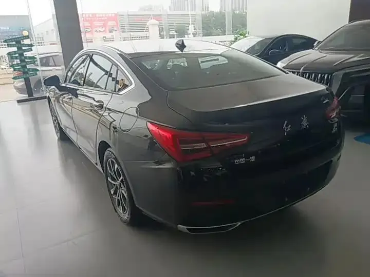 HongQi H5 2022 Classic 1.5T DCT Flag Yue Edition 5