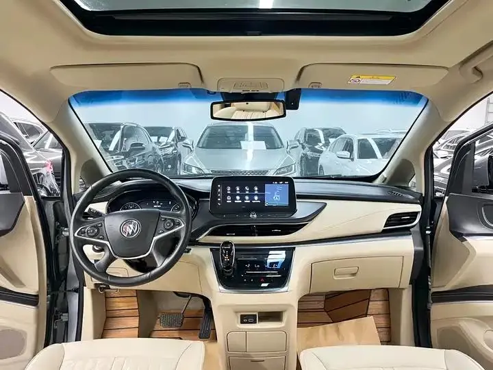 Buick GL8 2023 Land Business Class 652T Luxury Model 10