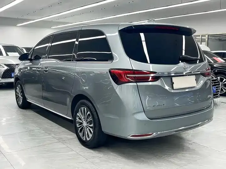 Buick GL8 2023 Land Business Class 652T Luxury Model 4