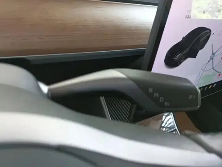 2020 Model 3 Standard Range Rear-Wheel Drive Upgrade Version 14