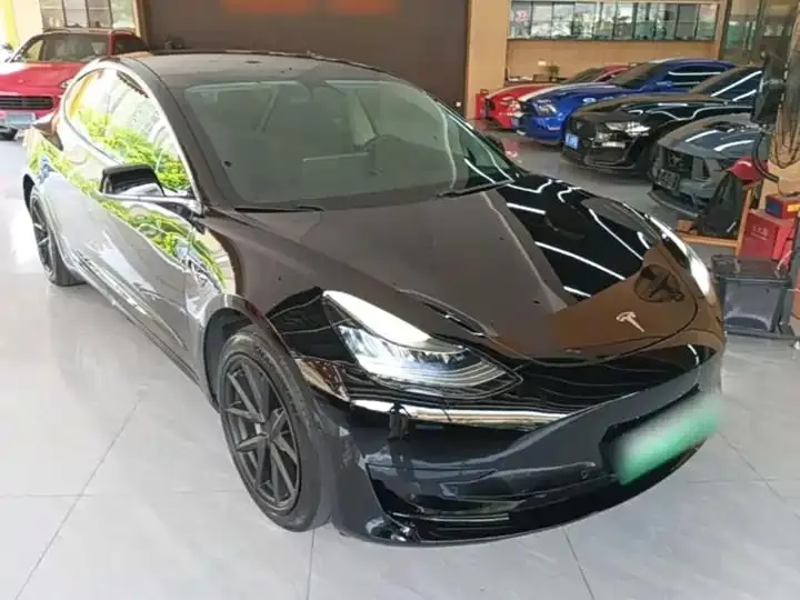 2020 Model 3 Standard Range Rear-Wheel Drive Upgrade Version 4