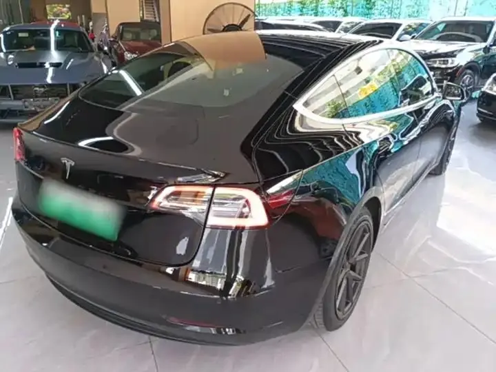 2020 Model 3 Standard Range Rear-Wheel Drive Upgrade Version 7