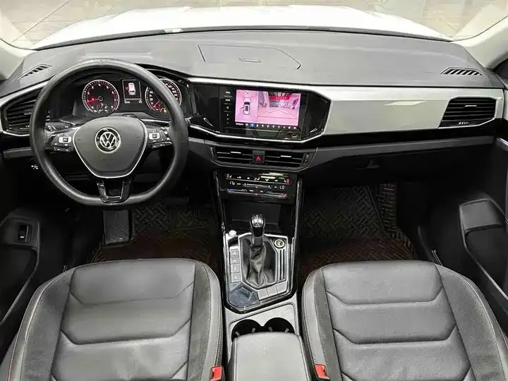 Tangyue 2022 280TSI Front-Wheel-Drive Luxury Smart Connectivity Edition 2