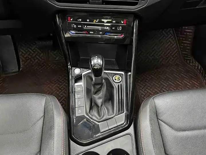 Tangyue 2022 280TSI Front-Wheel-Drive Luxury Smart Connectivity Edition 5