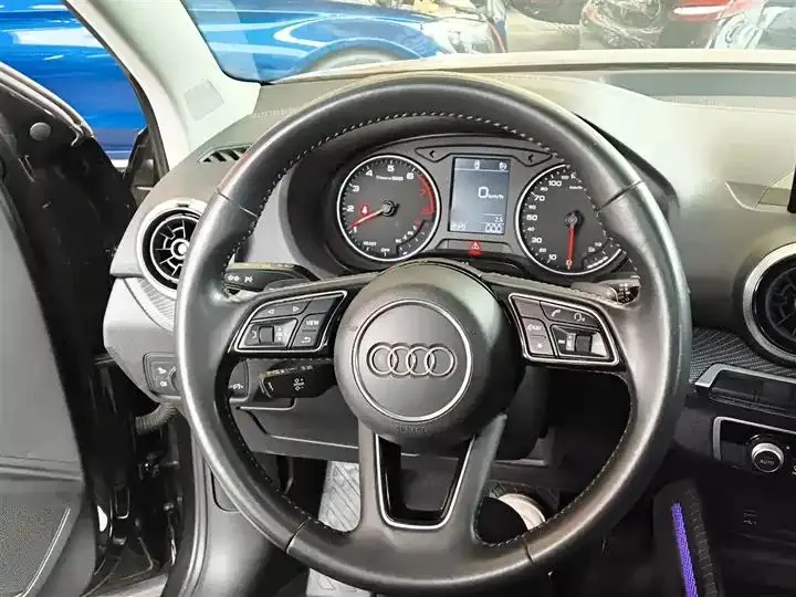 Audi Q2L 2022 35 TFSI Fashion Elegant 11