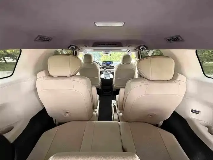 Sana SIENNA 2023 2.5L Hybrid Premium Edition 19