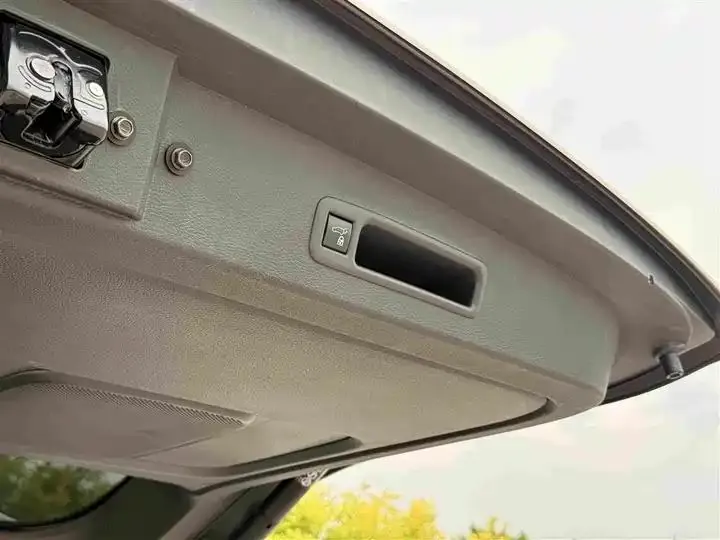 Sana SIENNA 2023 2.5L Hybrid Premium Edition 30