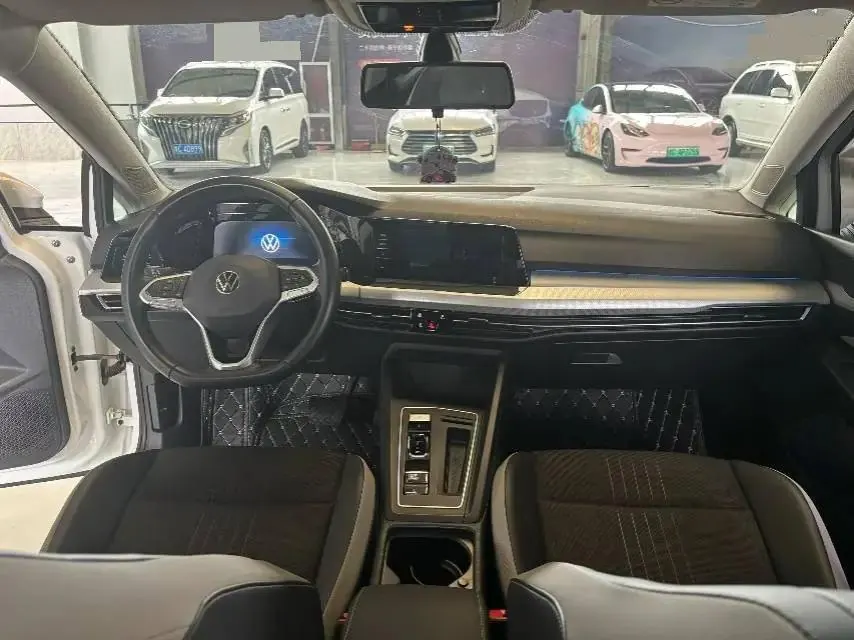 Golf 2021 280TSI DSG Pro First Edition 8