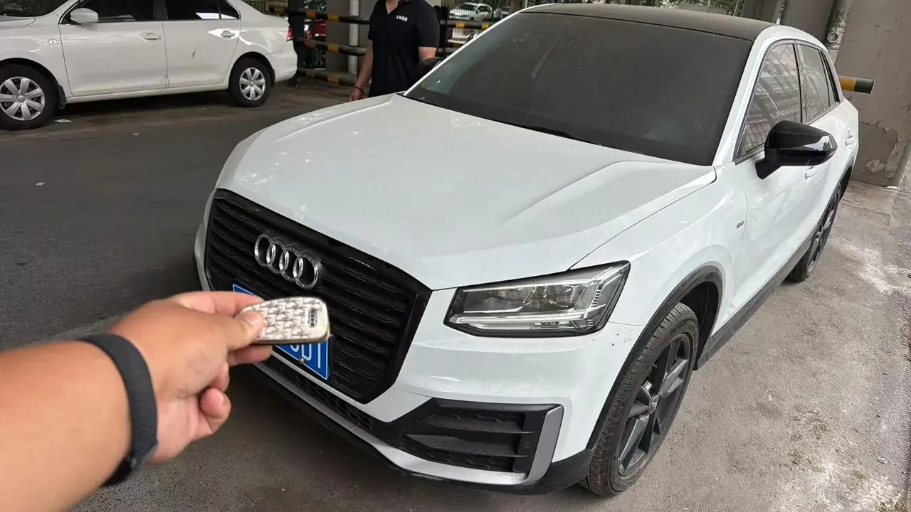 Audi Q2L 2020 35 TFSI Deluxe Dynamic - View 1