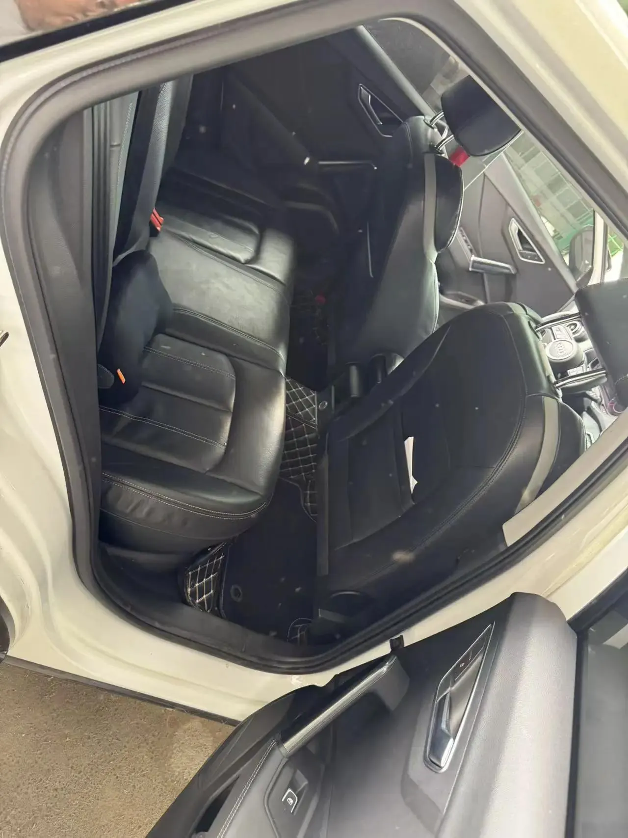 Audi Q2L 2020 35 TFSI Deluxe Dynamic 3