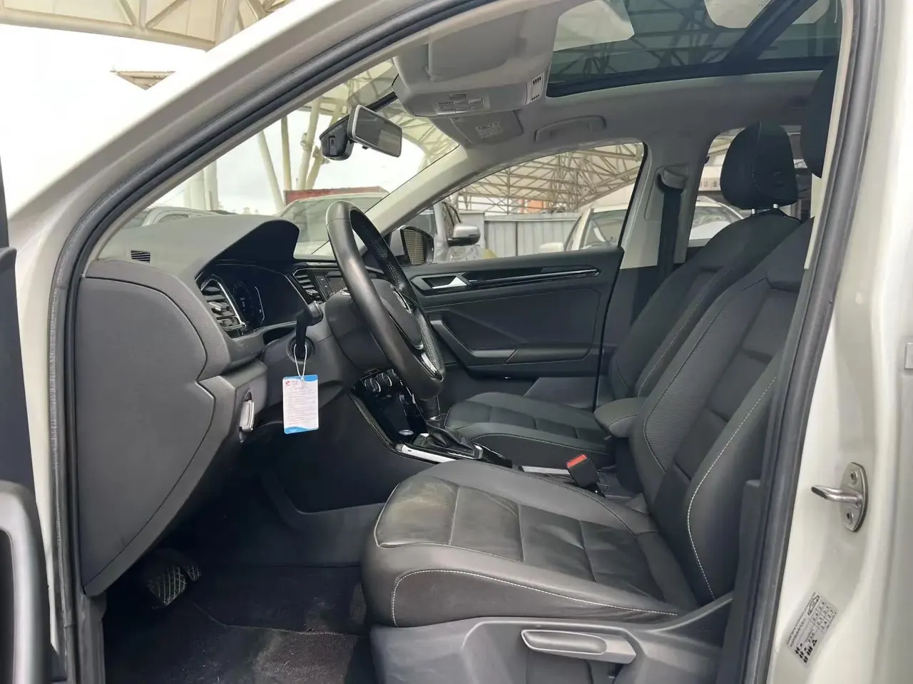 T-ROC Tange 2020 280TSI DSG Two-Drive Elite Model 2