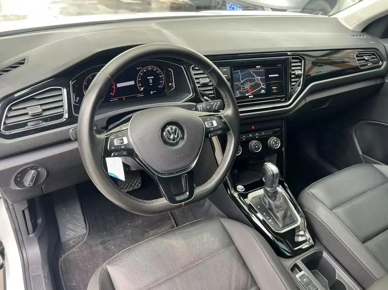 T-ROC Tange 2020 280TSI DSG Two-Drive Elite Model 4