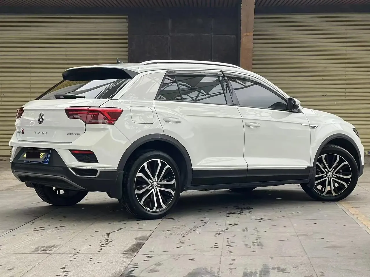 T-ROC Tange 2020 280TSI DSG Two-Drive Elite Model 8