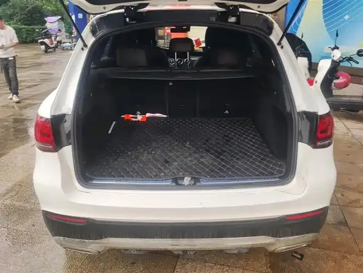 Mercedes Benz GLC 2021 model GLC 260 L 4MATIC Dynamic Edition 4