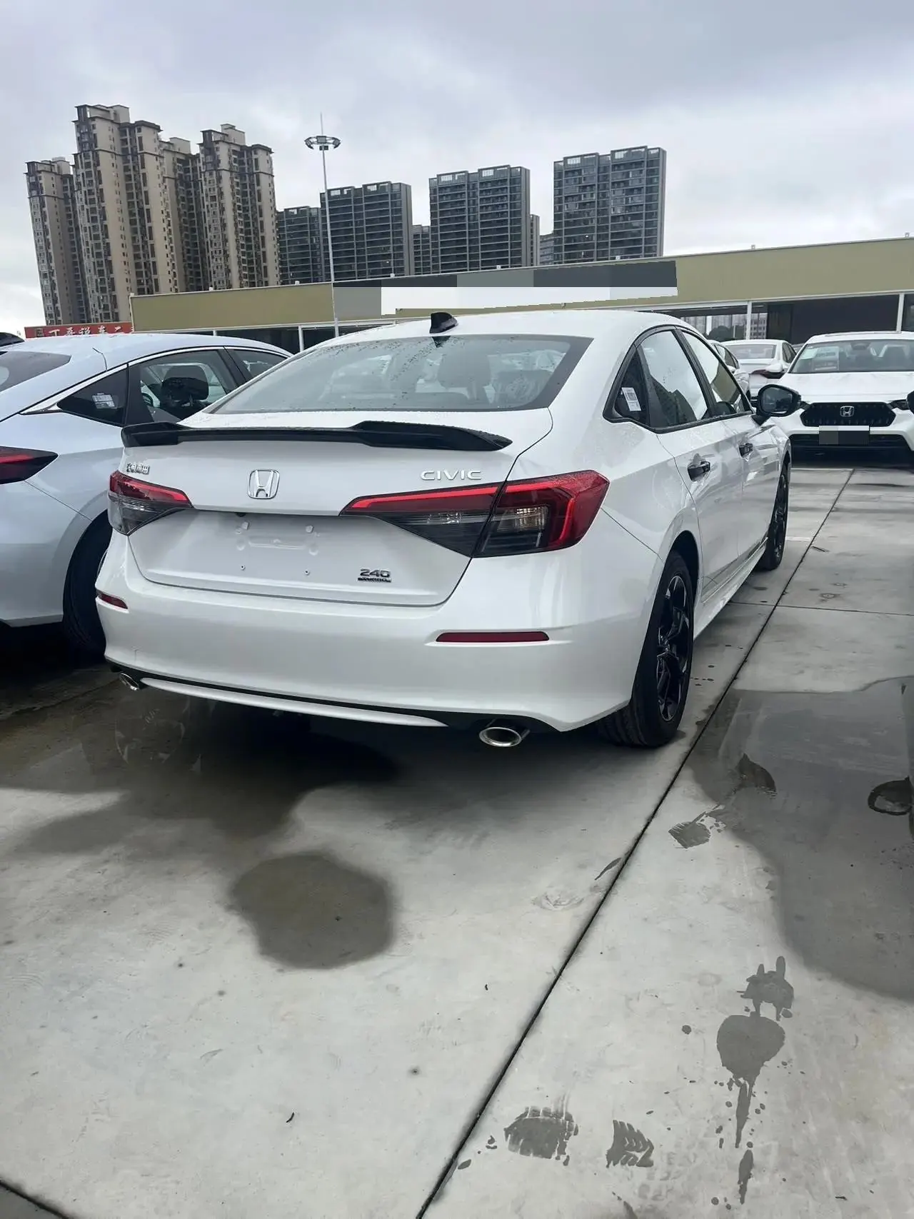 Civic 2022 240TURBO CVT Combustion Edition 3