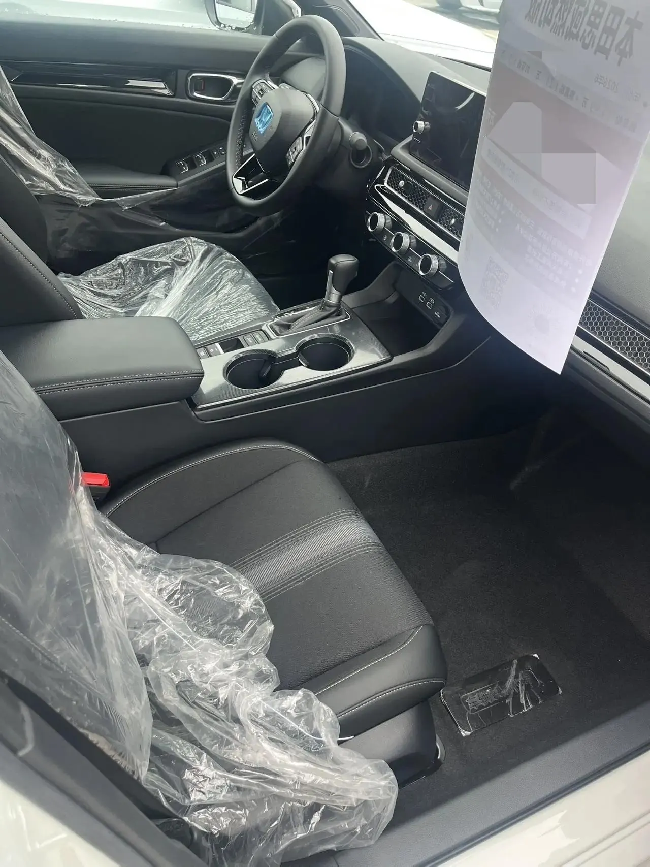 Civic 2022 240TURBO CVT Combustion Edition 4