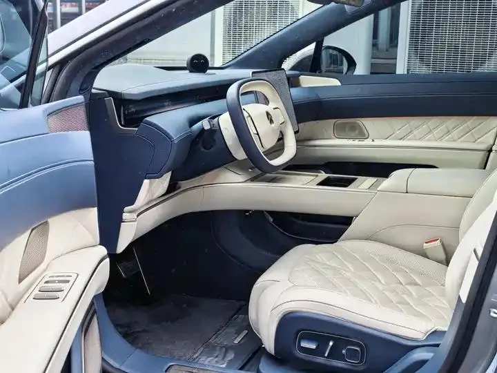NIO ET9 2025 102kWh Signature Edition 3