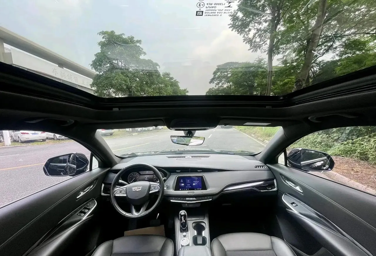 Cadillac XT4 2020 28T Two-Drive Technology 8