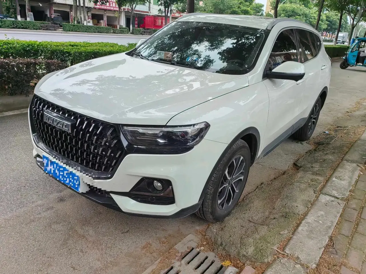 Open image lightbox: Haval 2025 H6 1.5T National Tide City Edition Automatic Gear
