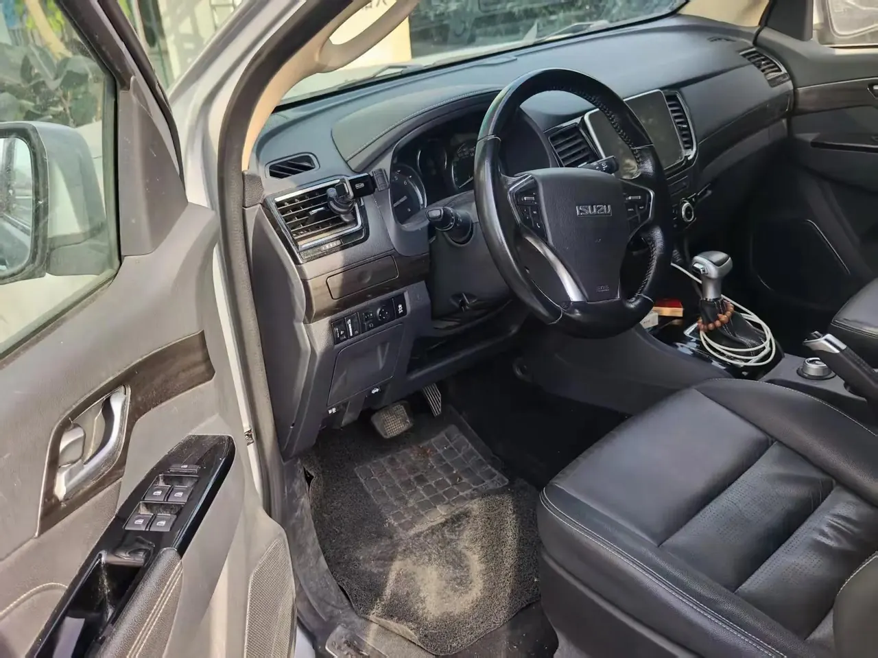 mu-X Rangers 2020 1.9T Diesel Automatic Four-wheel Drive Enjoyment Edition 5-seat Country VI 2