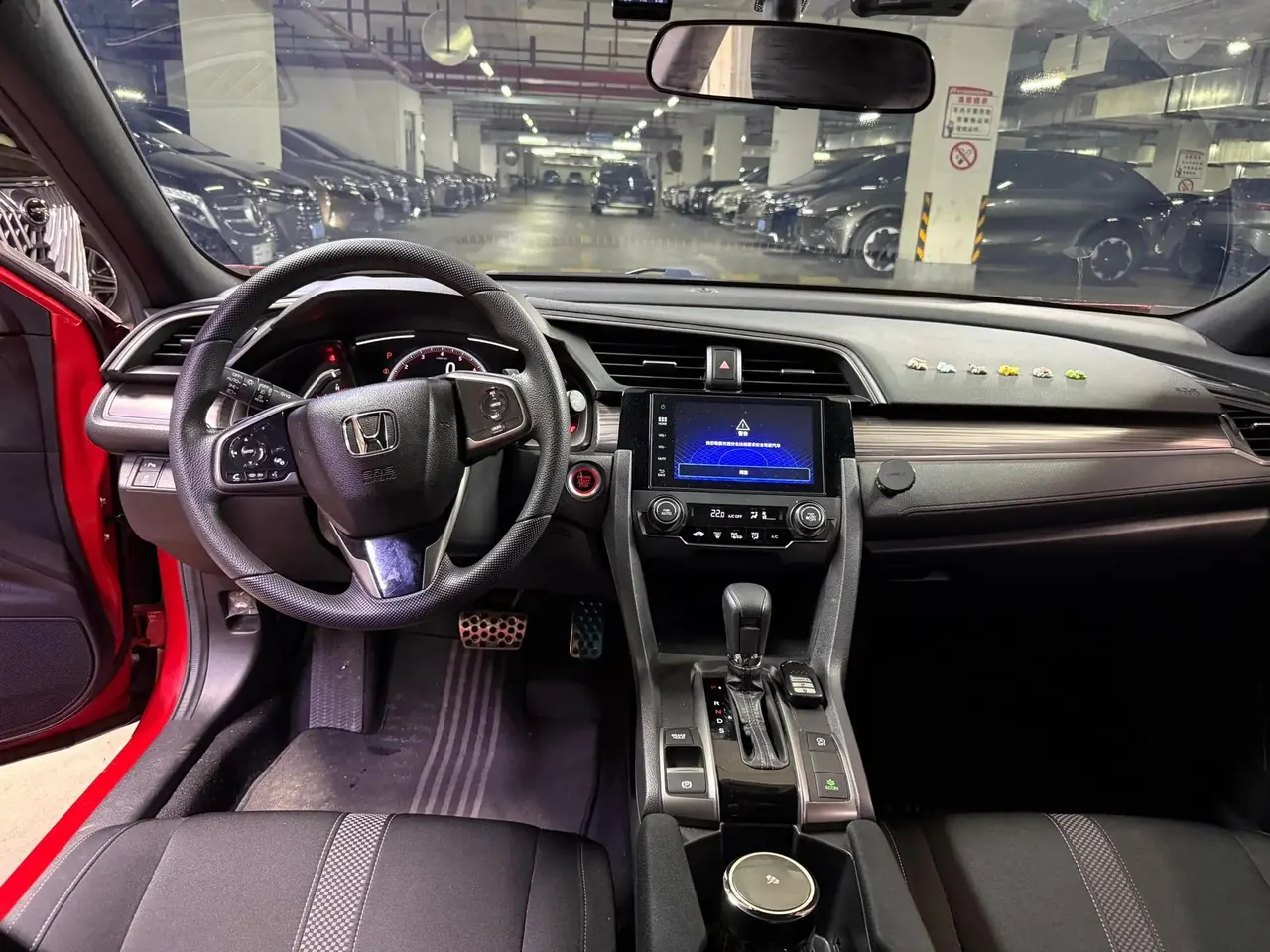 Civic 2021 HATCHBACK 220TURBO CVT Trendy & Cool Edition 3