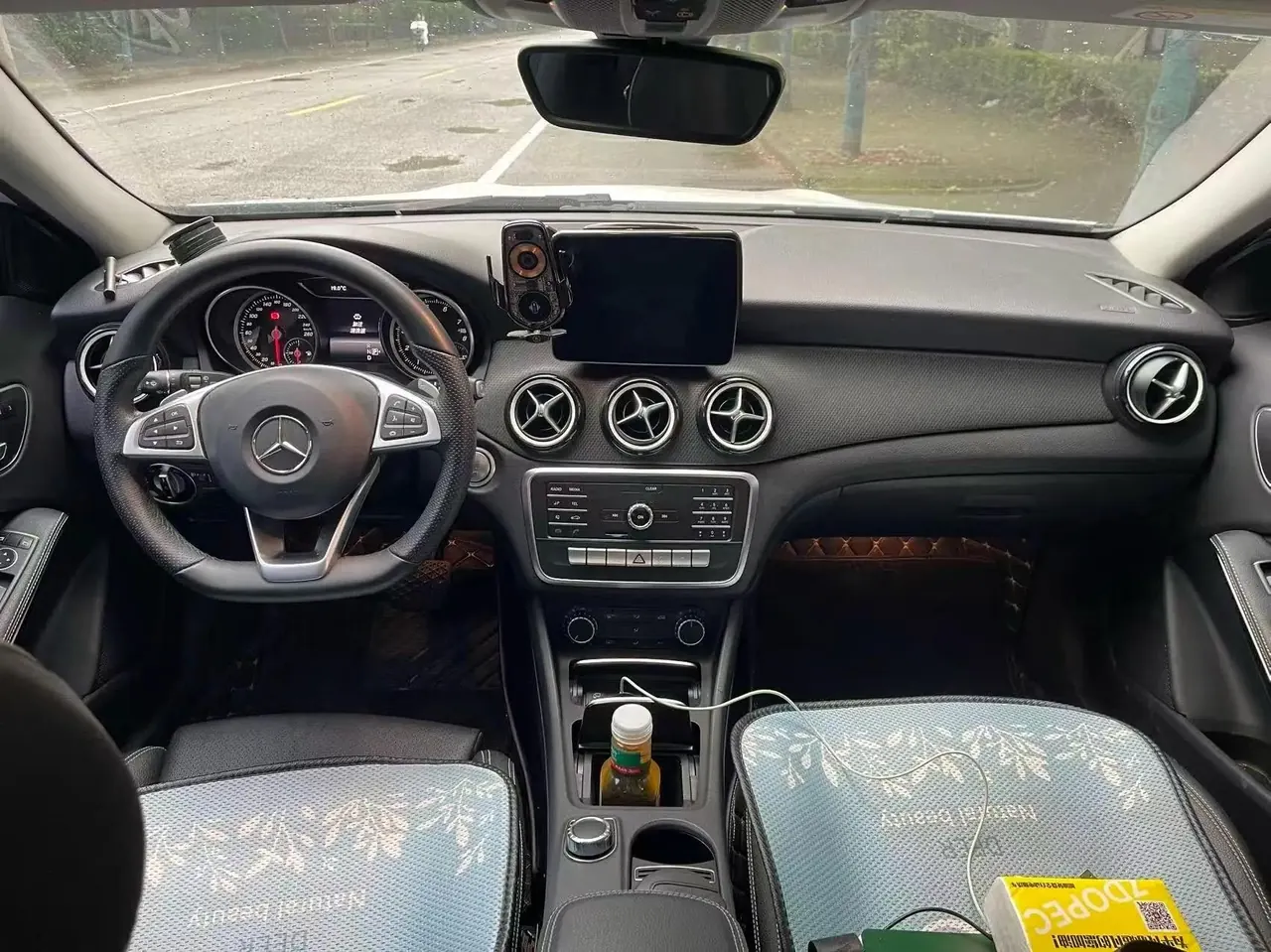 Mercedes Benz GLA 2019 GLA 200 Dynamic 6