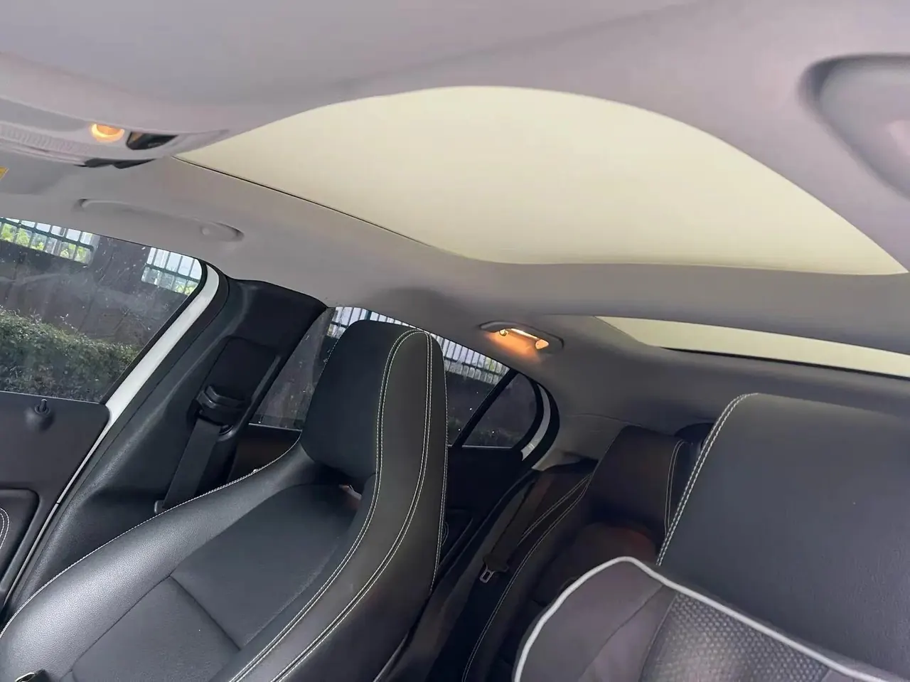 Mercedes Benz GLA 2019 GLA 200 Dynamic 7