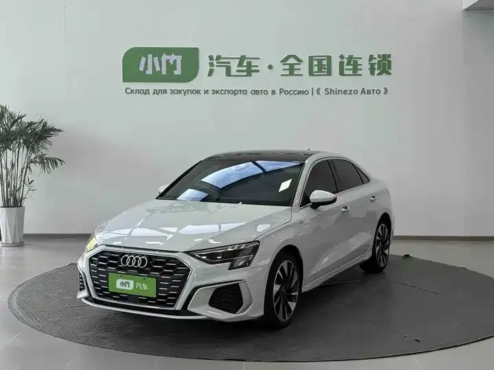 Audi A3 2023 facelift A3L Limousine 35 TFSI Fashion Sport - View 1