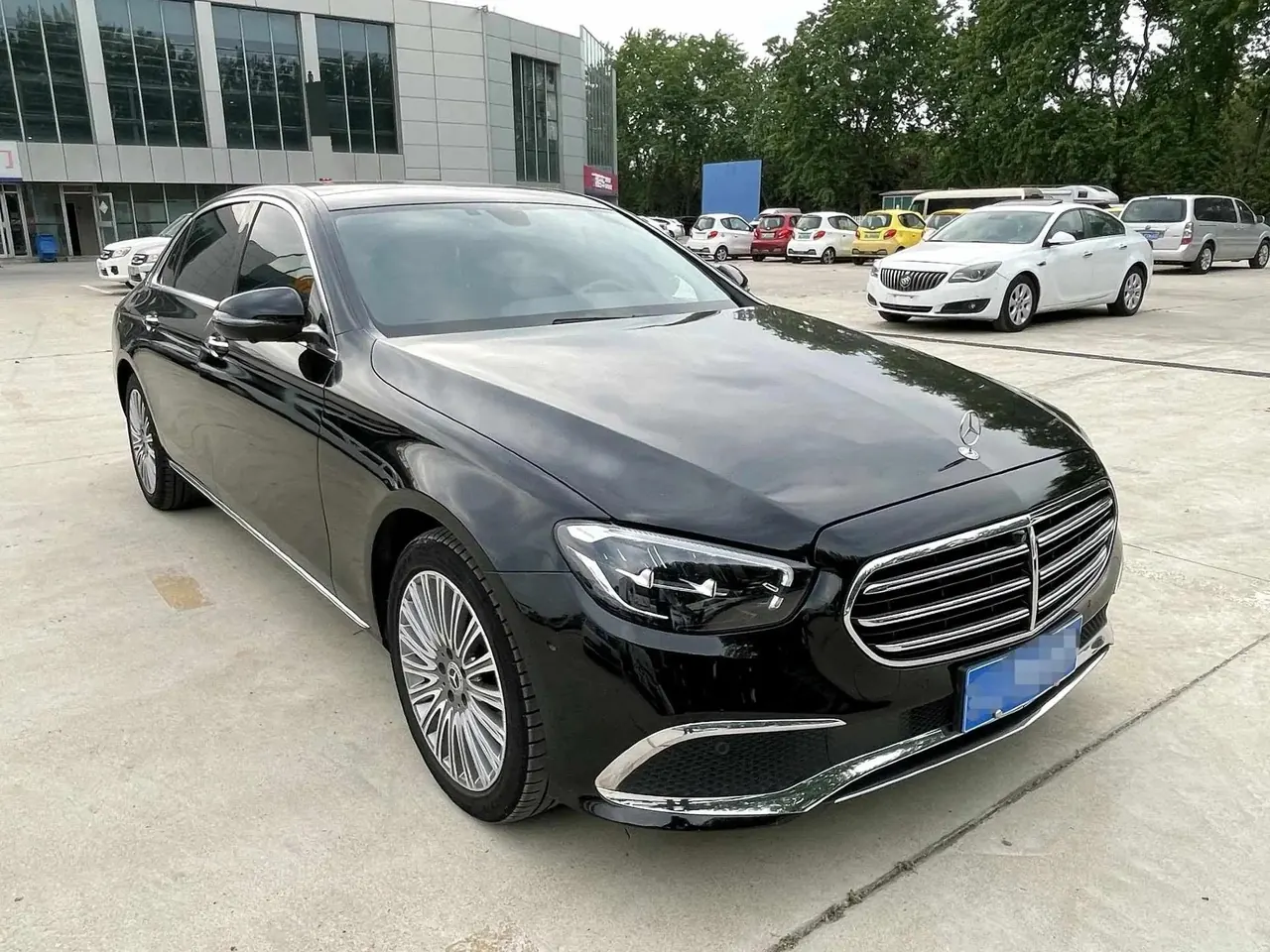 Mercedes Benz E-Class 2021 E 300 L Luxury Model 2