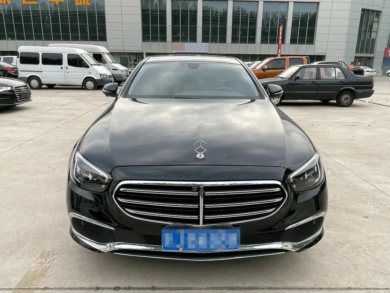 Mercedes Benz E-Class 2021 E 300 L Luxury Model 3