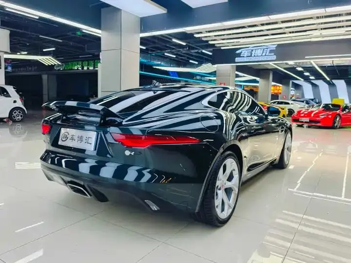 Jaguar F‑TYPE 2021 P300 Rear-Wheel-Drive Coupe 7