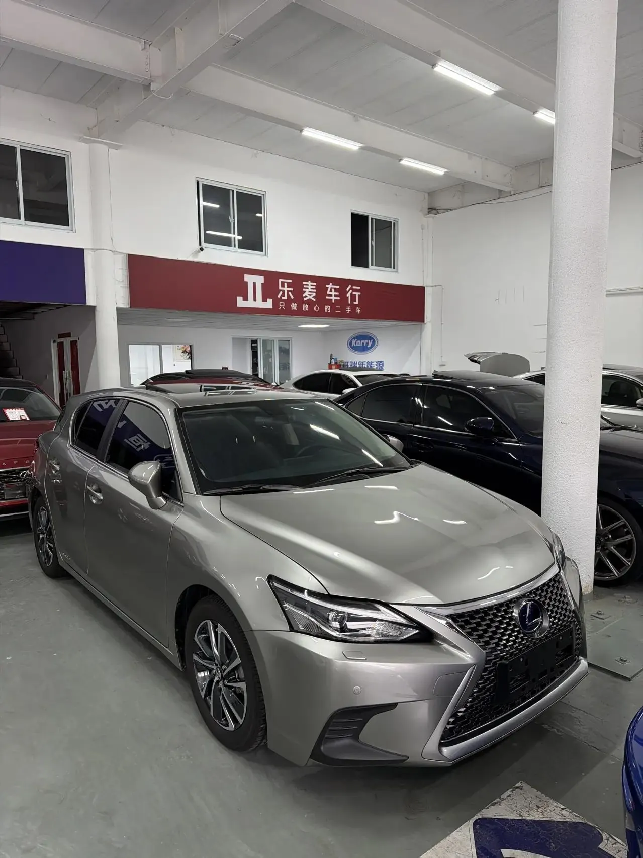 Lexus CT 2017 CT200h Comfort Edition Monochrome National V 2