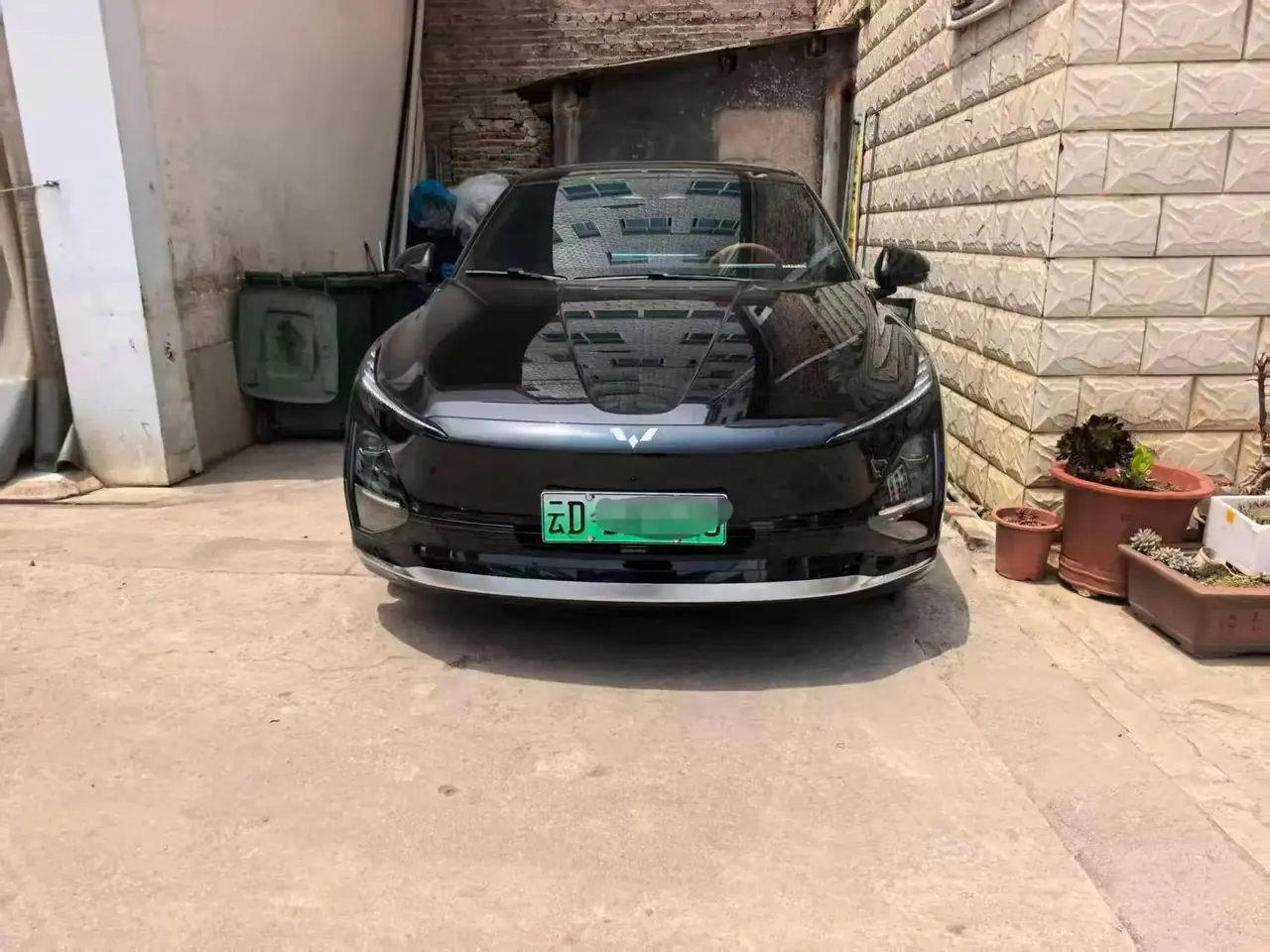 WuLing 2025 Starlight EV 610km Intelligent Flagship Automatic Gear 2