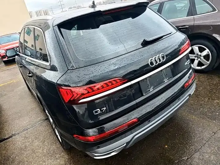 Audi Q7 2022 45 TFSI quattro S line Sport 5