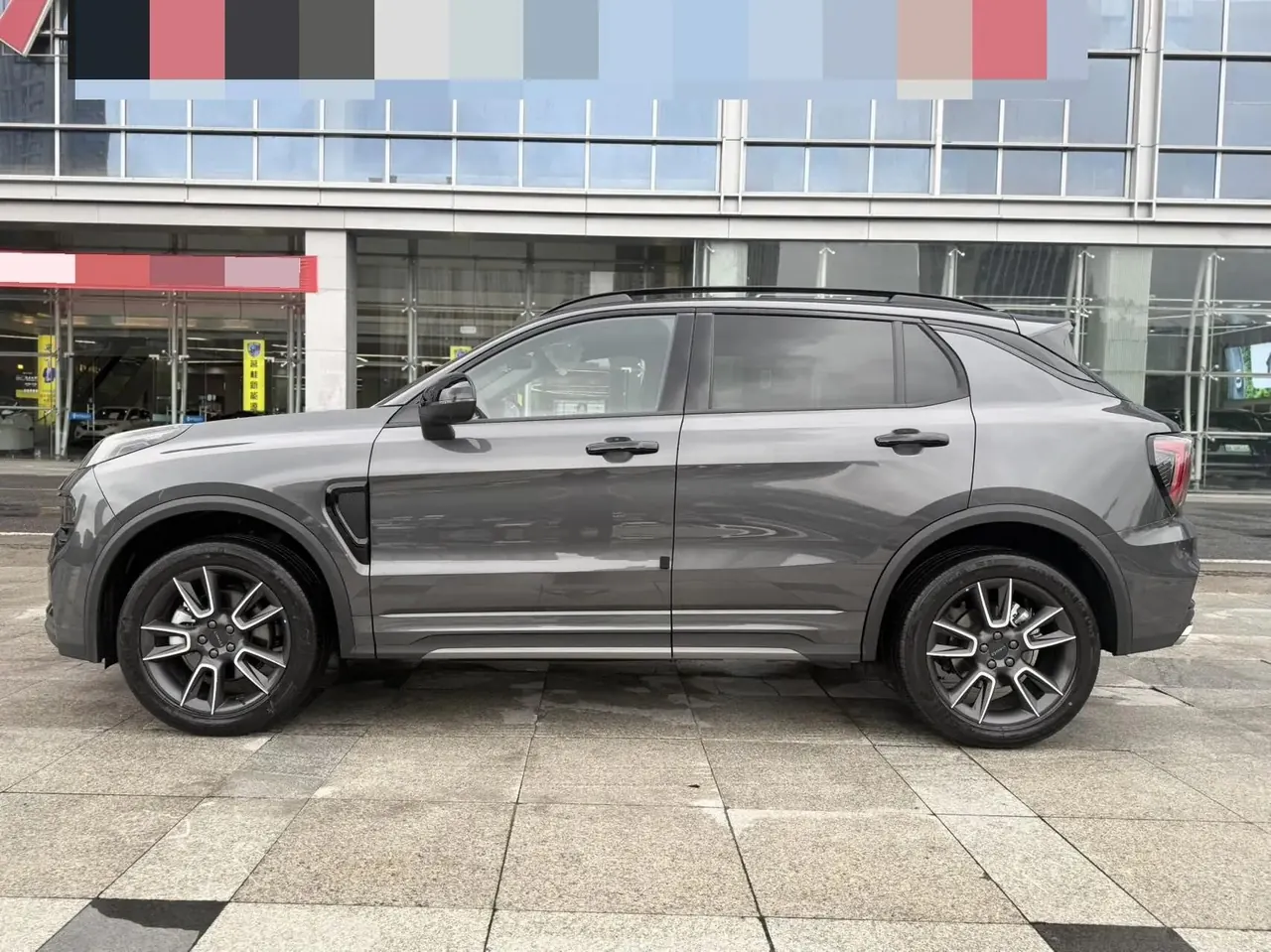 LYNK&amp;CO 2025 LYNK&amp;CO 01 2.0TD Two-wheel Drive New Pro Edition Automatic Gear 3