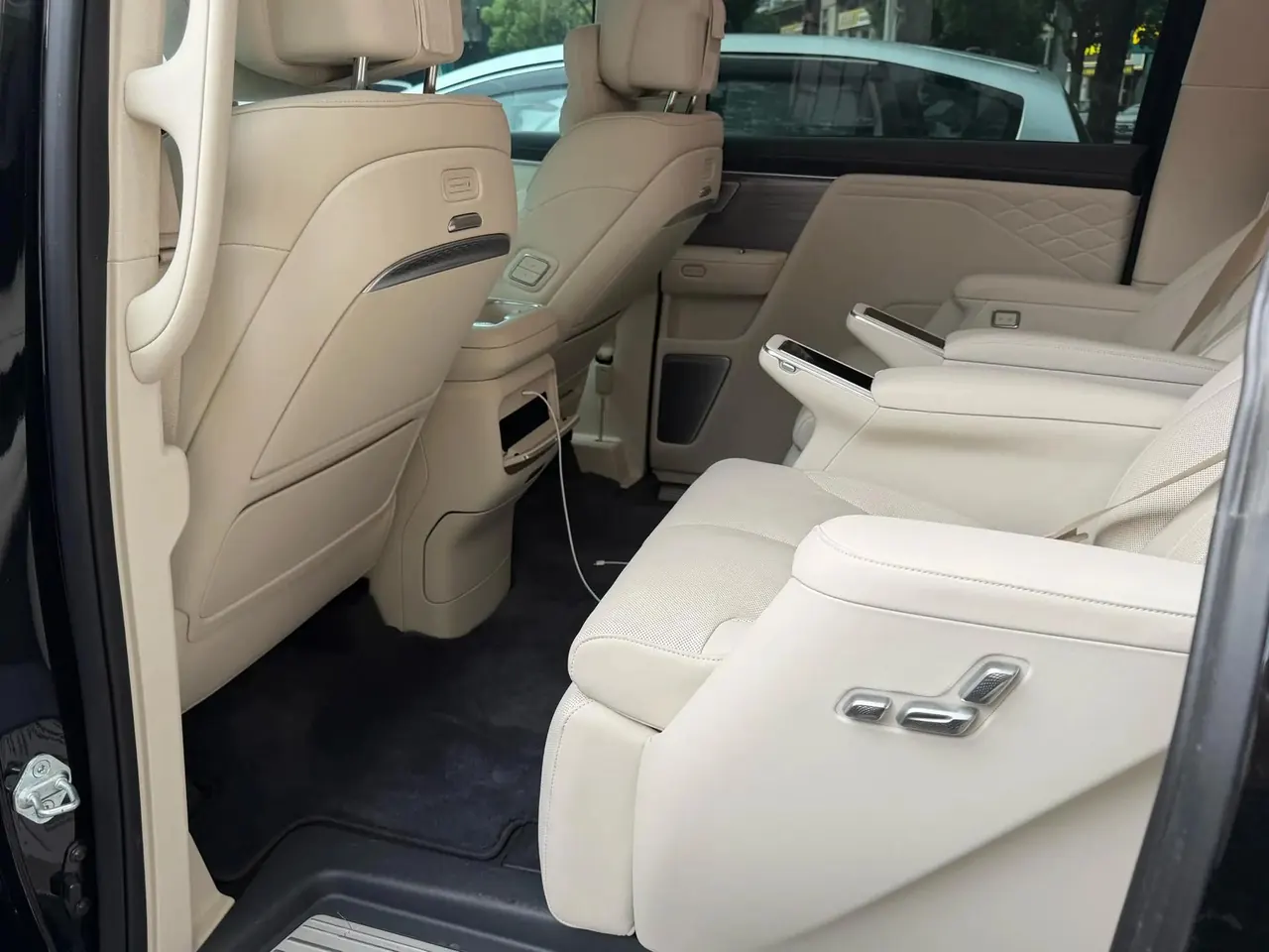 Buick to the world family 2026 luxury edition 5