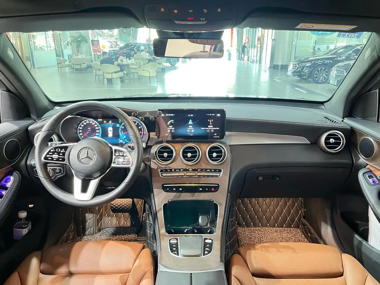 Mercedes Benz GLC 2020 model, facelifted GLC 300 L 4MATIC Sport version 5