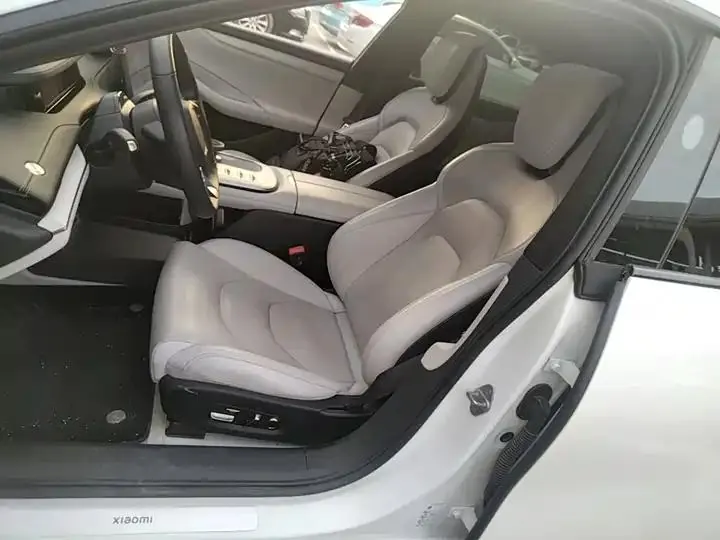 MI SU7 2024 four-wheel drive long endurance high-end smart driving Max version 15