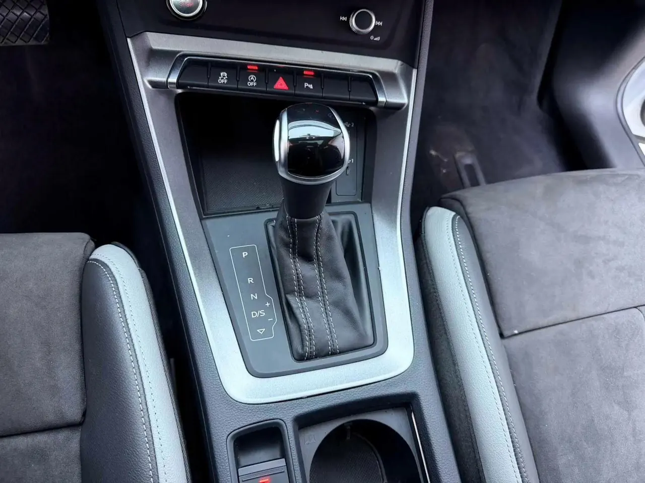 Audi Q3 2021 model 35 TFSI Progressive Dynamic Edition 10